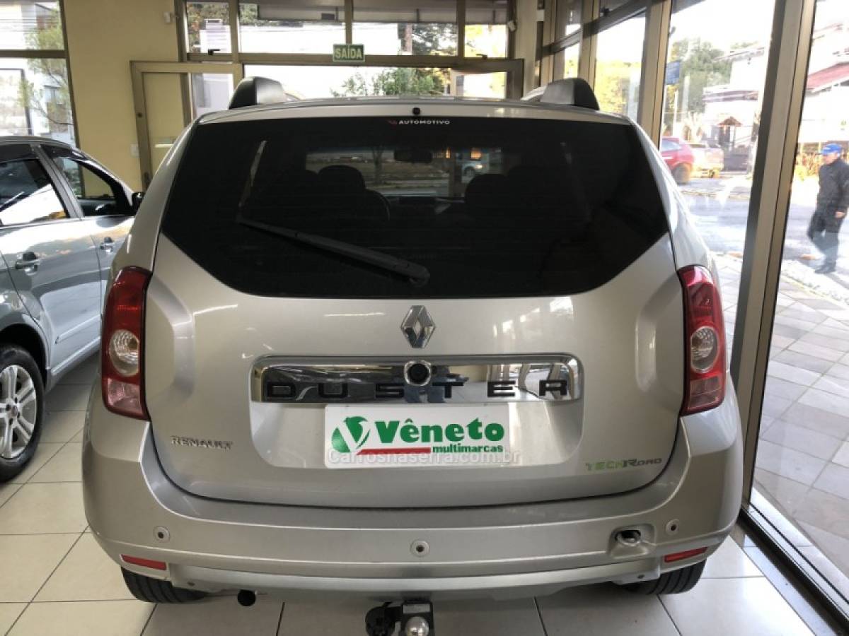 RENAULT - DUSTER - 2013/2013 - Prata - Sob Consulta
