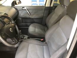 VOLKSWAGEN - POLO - 2010/2011 - Preta - Sob Consulta