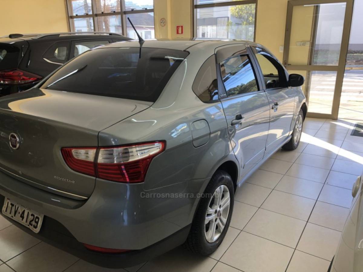 FIAT - GRAND SIENA - 2013/2013 - Cinza - Sob Consulta