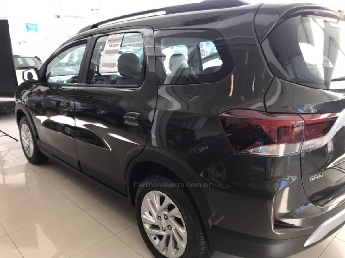 CHEVROLET - SPIN - 2025/2026 - Cinza - Sob Consulta