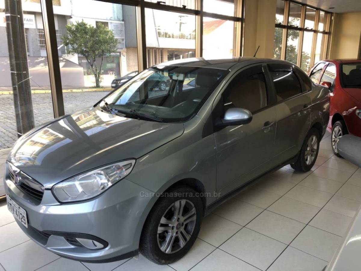 FIAT - GRAND SIENA - 2013/2013 - Cinza - Sob Consulta